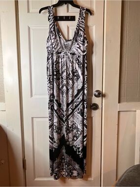APT. 9 Black White Patterned Studded Maxi Dress L
